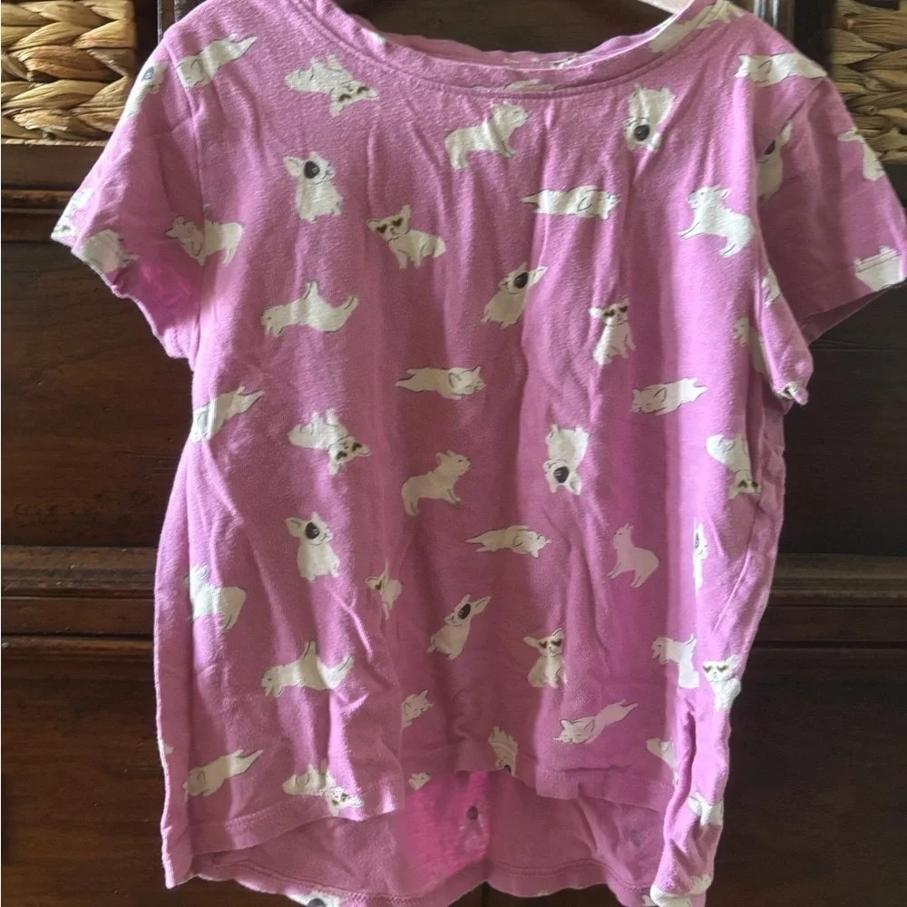 Old Navy pink dog print short sleeve tee in size M